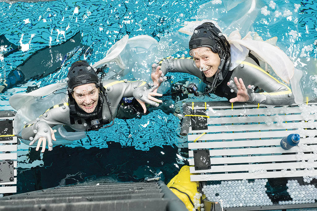 avatar-2-behind-the-scenes-underwater-filming